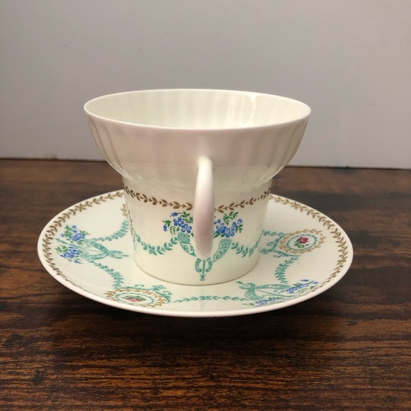 🦋HOME DECOR SALE Vtg Lomonosov porcelain cup & saucer Russia floral cottagecore🦋 - Picture 2 of 15